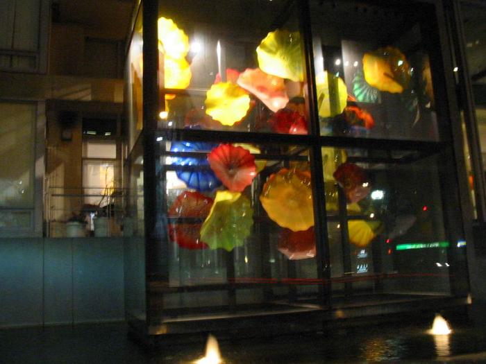 Chihuly Flower Pool photo